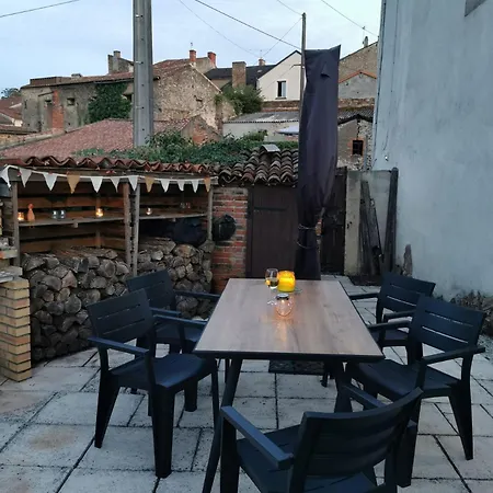 La Petite Maison